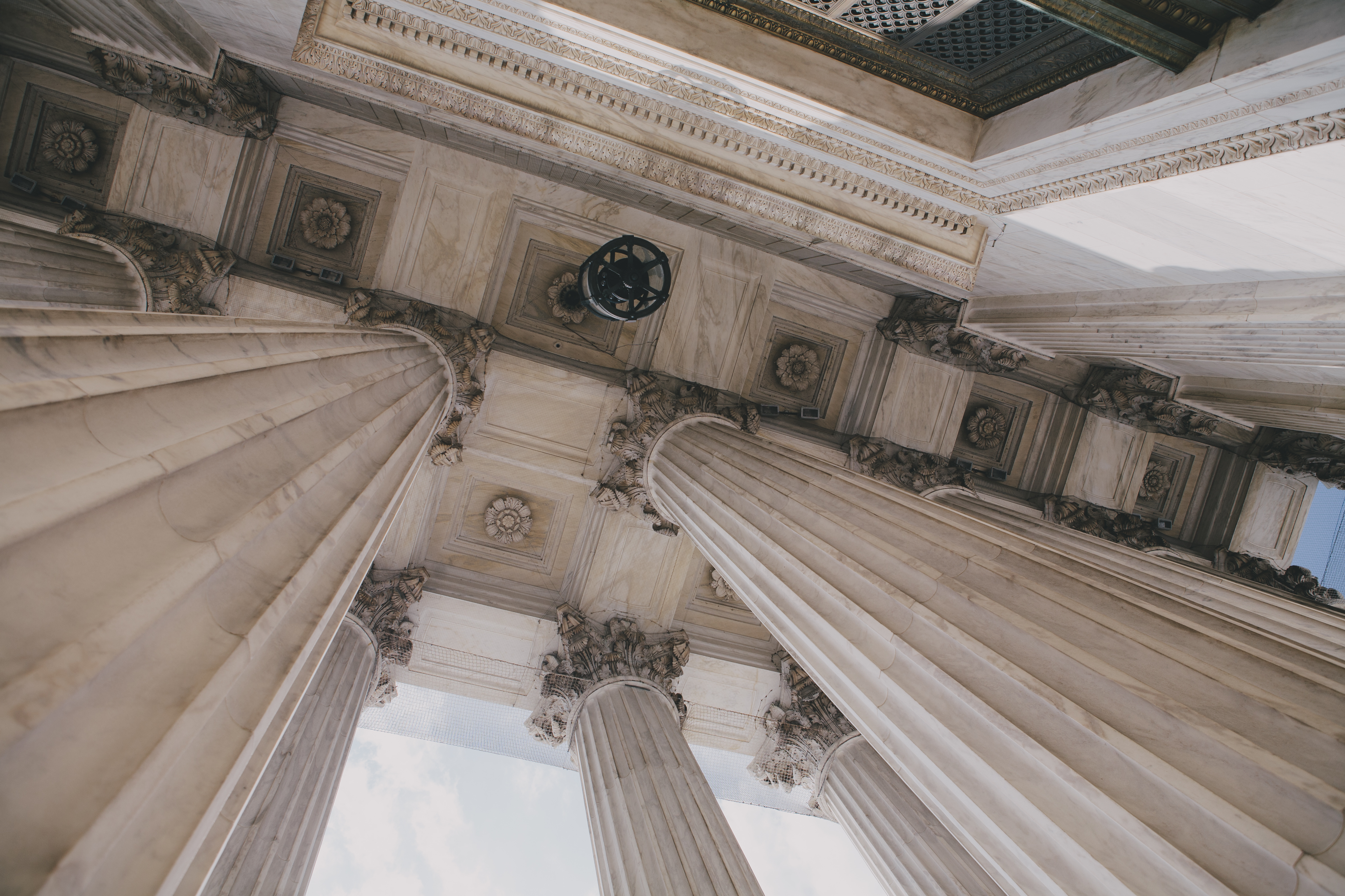 Classic courthouse columns in Tampa reflecting criminal defense timing Florida legal proceedings